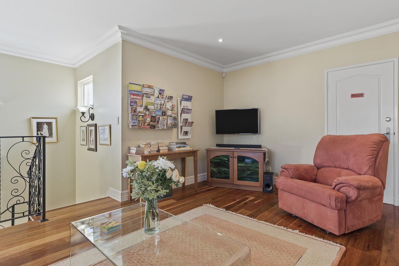 Sorrento Beach Bed & Breakfast Perth Bagian luar foto