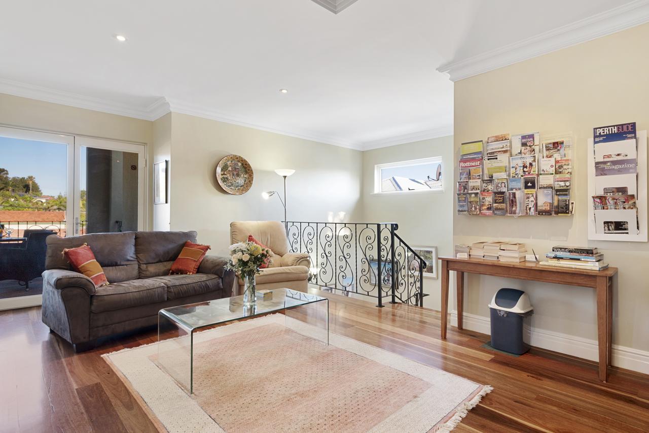 Sorrento Beach Bed & Breakfast Perth Bagian luar foto